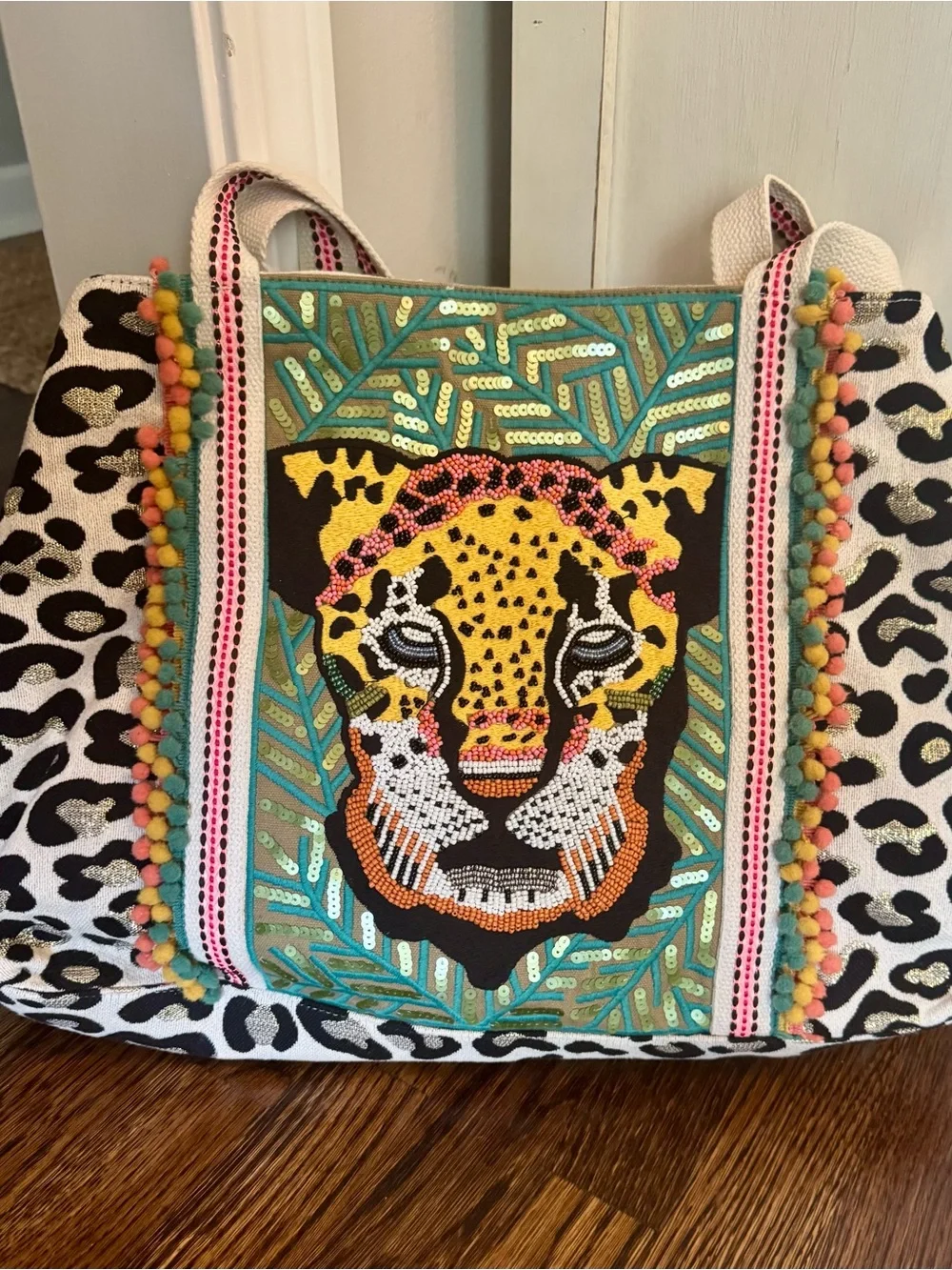 VIRAL- Beaded Leopard Canvas Tote Bag - SHE’S A BEAUTY AND VERY HARD TO FIND! - Picture 2 of 7